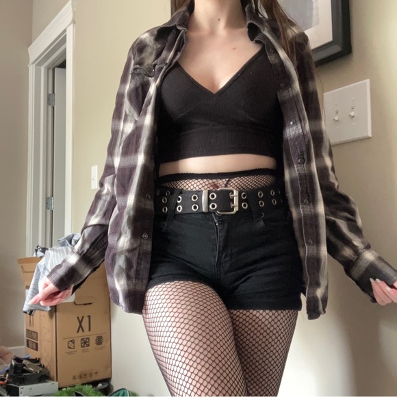 UNIQUE MONOCHROMATIC SNAP UP FLANNEL - Picture 4 of 16